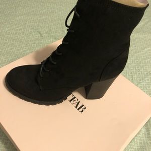 Just Fab ankle zip black high heeled booties